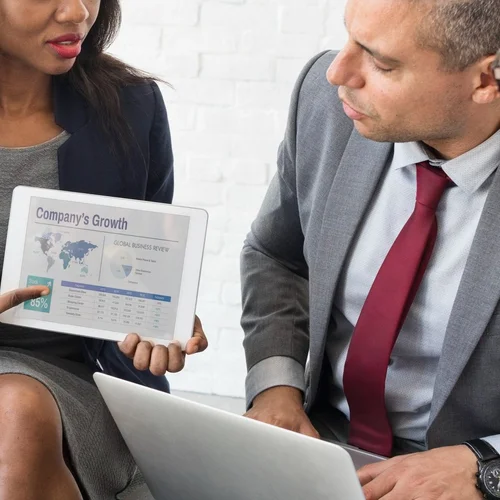 Optimizing Operations: The Rise of Co-Sourcing and Lift-Outs for Established Fund Managers